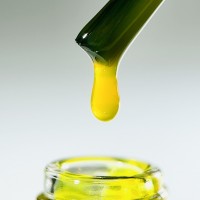 Топ без липкого слоя для гель-лака NEON GLOSS TOP RAY №3, 8 ml