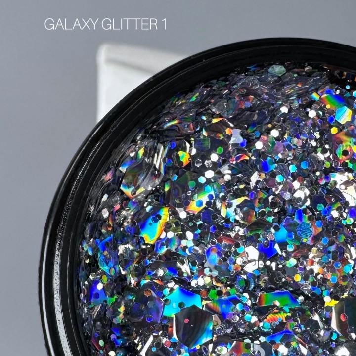 SAGA  professional   Galaxy glitter 8 ml 1